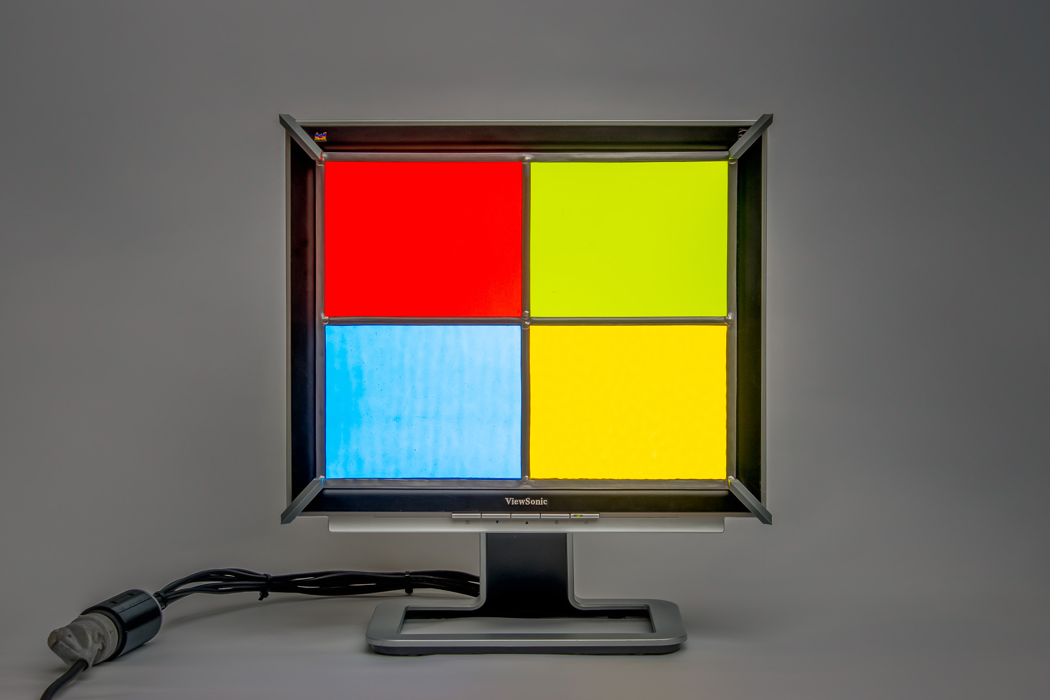 Windows XP Desktop Lamp